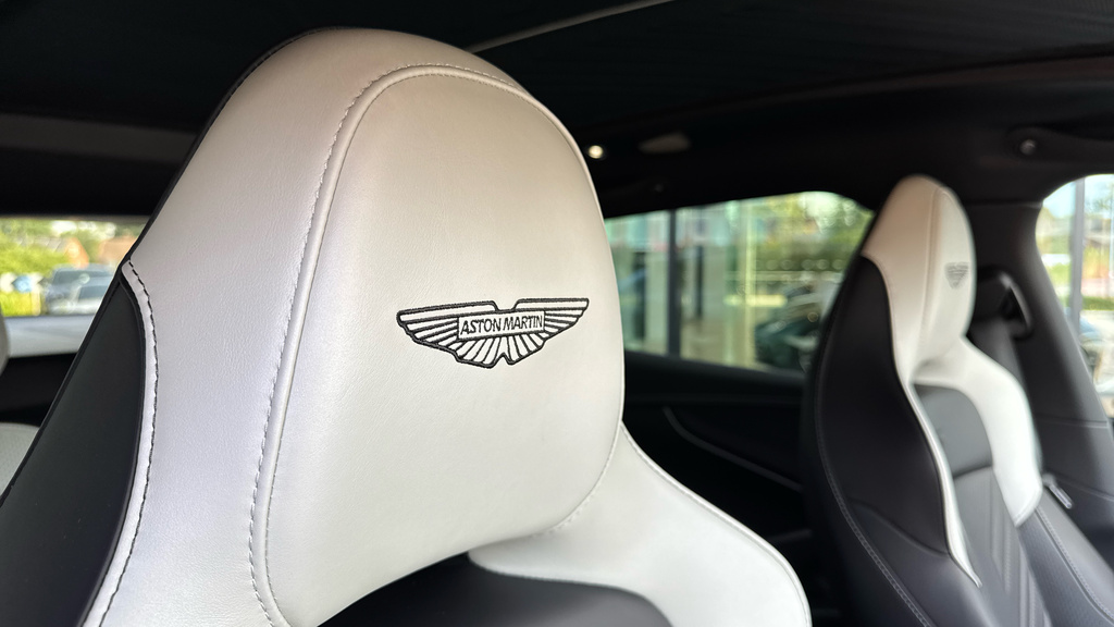 Aston Martin DBX Hatchback Green #5