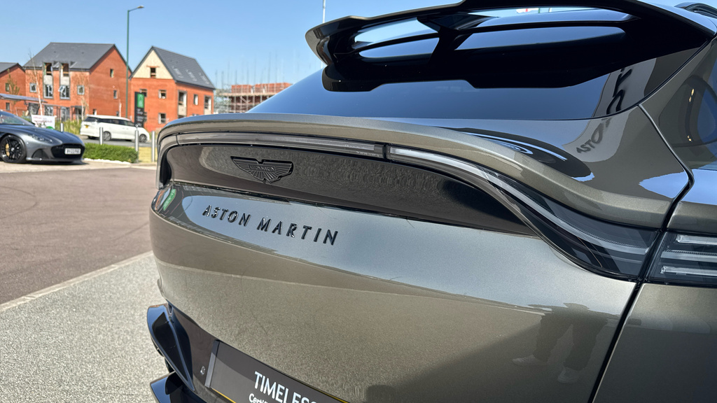 Aston Martin DBX V8 Dbx707 Touchtronic 2025 Grey #21