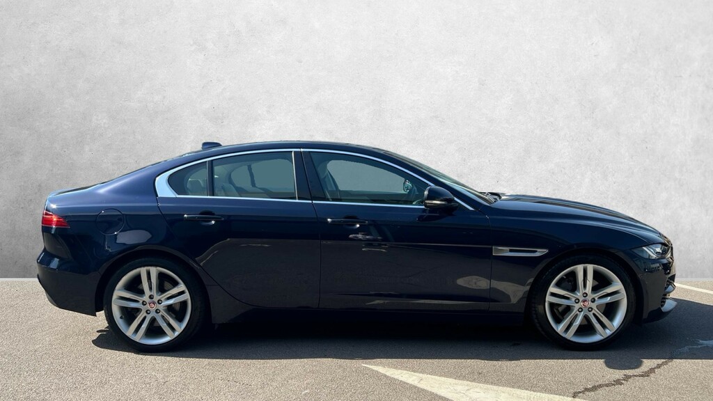 Jaguar XE Hse Blue #5