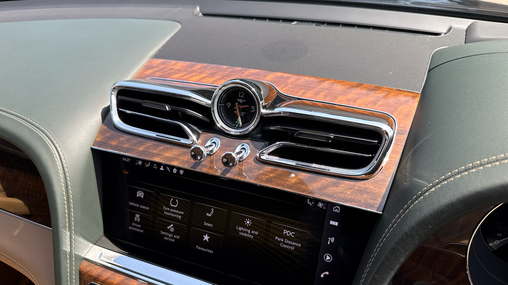 Bentley Bentayga 3.0 V6 Hybrid Estate DA71LTX  #14