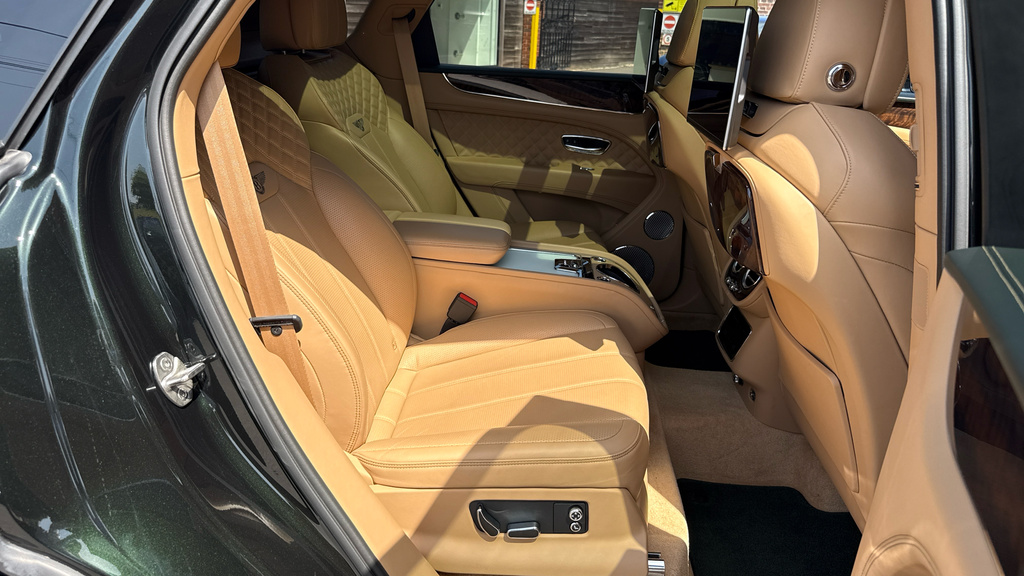 Bentley Bentayga 3.0 V6 Hybrid Estate DA71LTX  #22