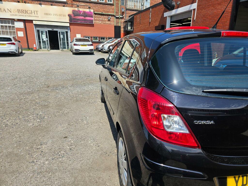 Vauxhall Corsa Club Black #5