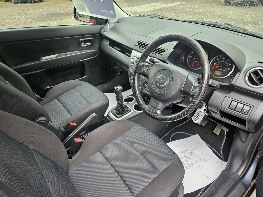 Mazda 2 1.4 Antares Blue #12