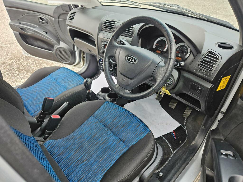 Kia Picanto Hatchback 1.1 Chill Silver #12