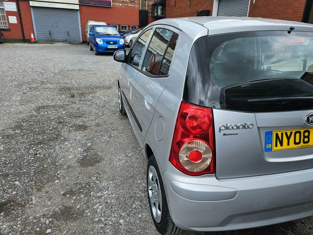 Kia Picanto Chill Silver #5