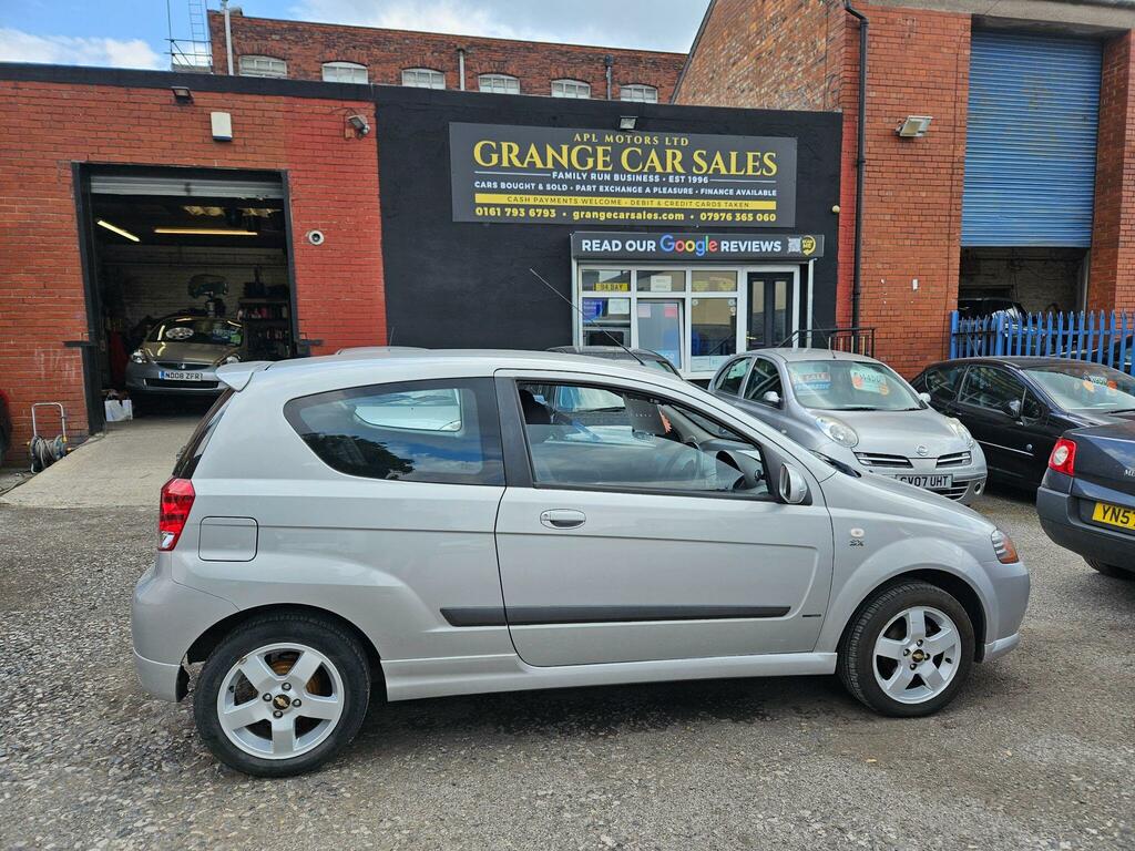Chevrolet Kalos Sx HD06FHV Silver