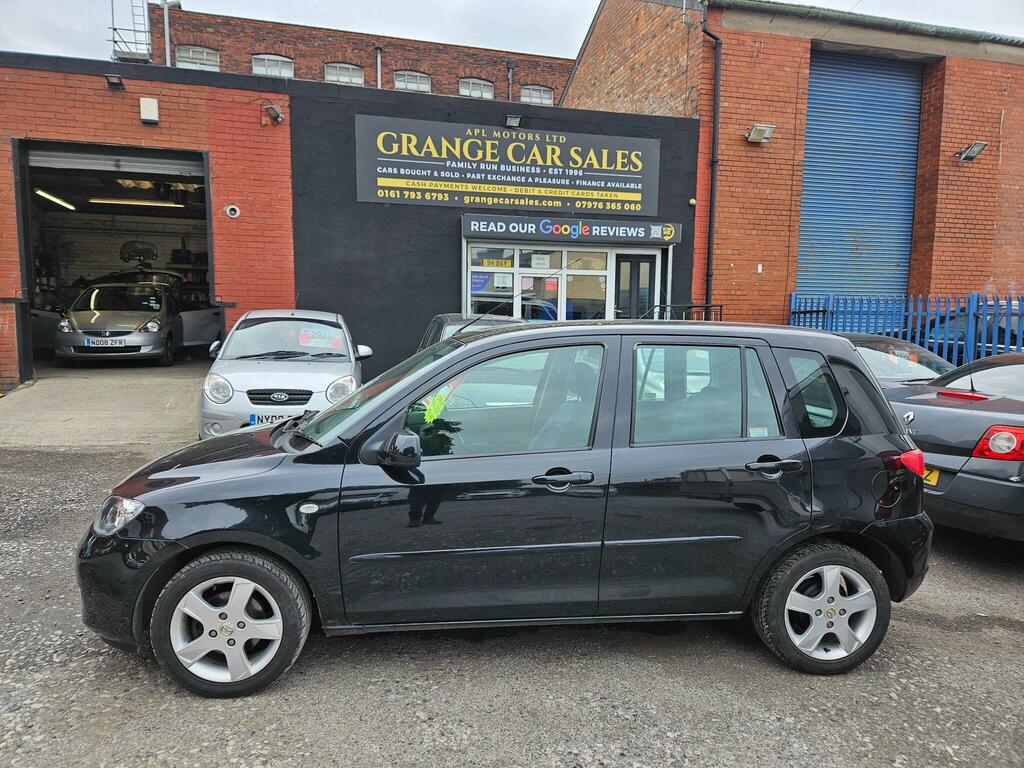 Mazda 2 Capella Black #4