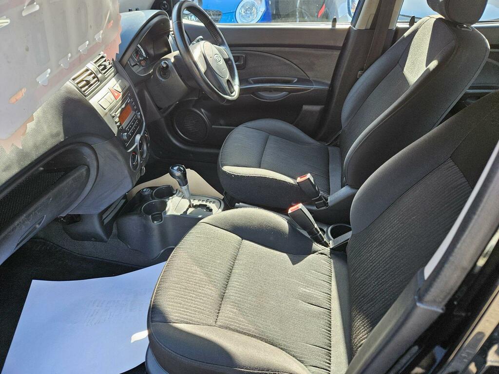 Kia Picanto 1.1 Strike Black #6