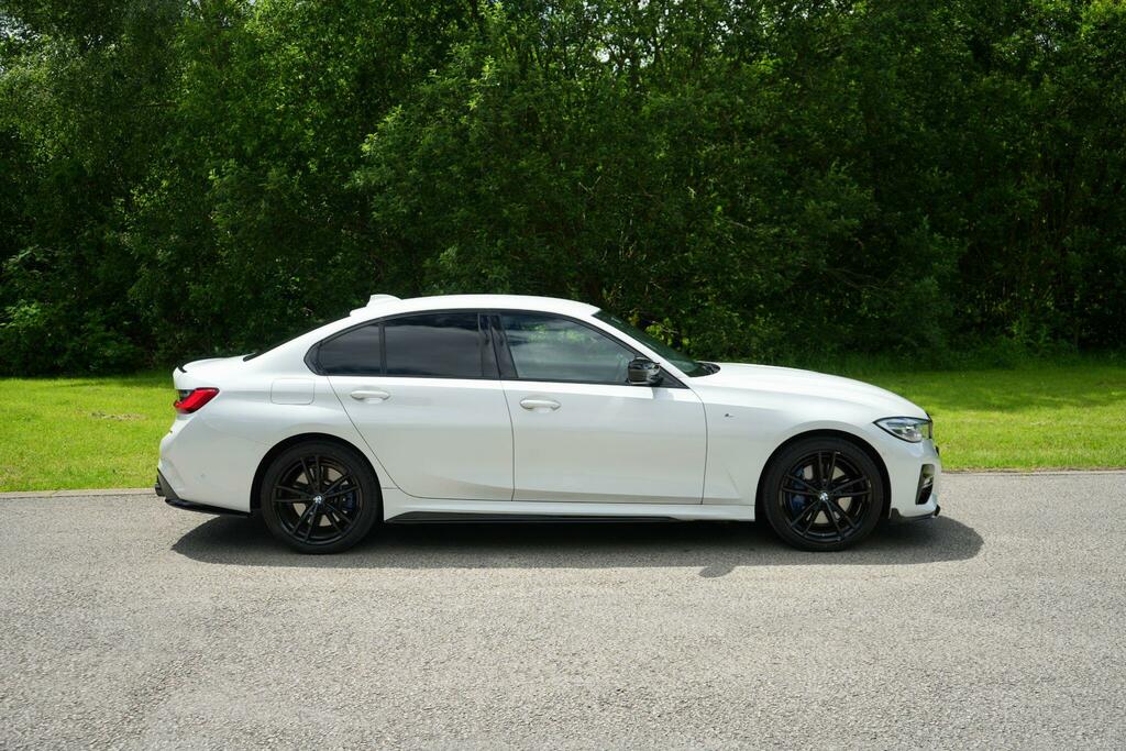 BMW 3 Series M Sport White #5