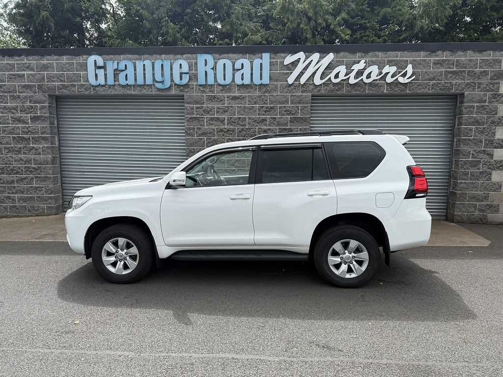 Toyota Land Cruiser D Active U1540 Ulez SG72ZYU White #4