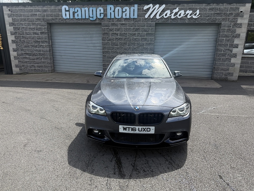 BMW 5 Series 520D M Sport U1900 Ulez Grey #2