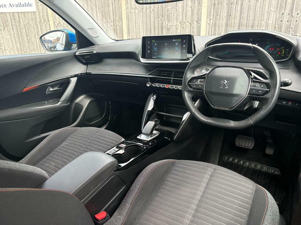 Peugeot e-2008 50Kwh Active Premium CA71EWP Blue #5