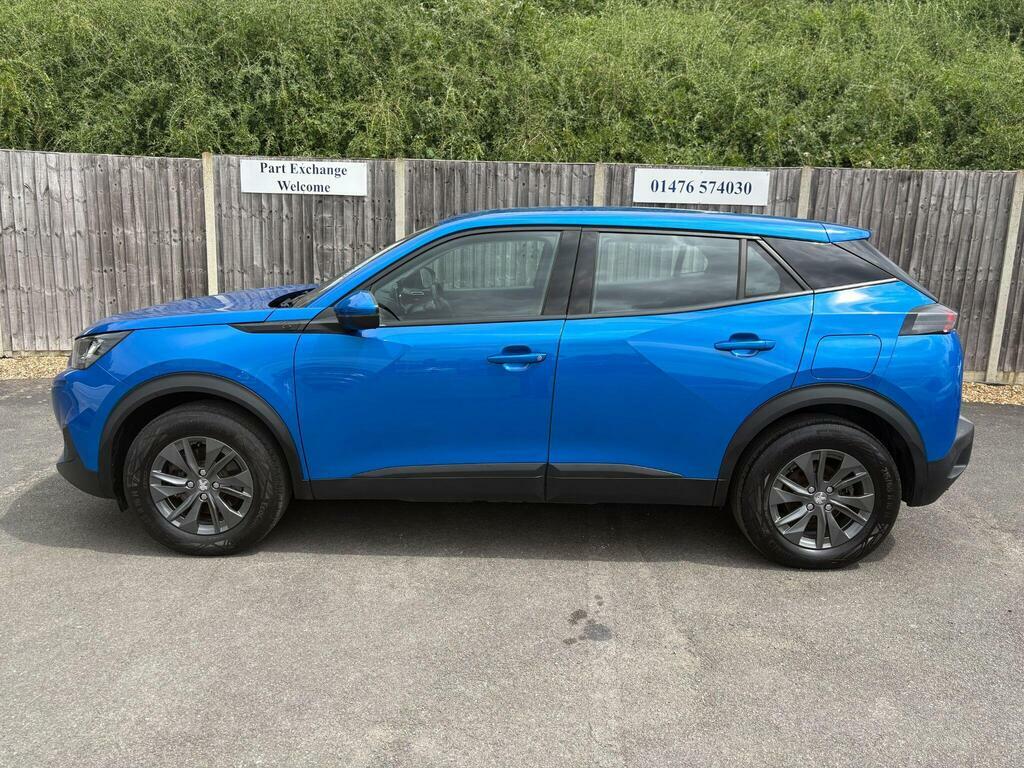 Peugeot e-2008 50Kwh Active Premium CA71EWP Blue #3