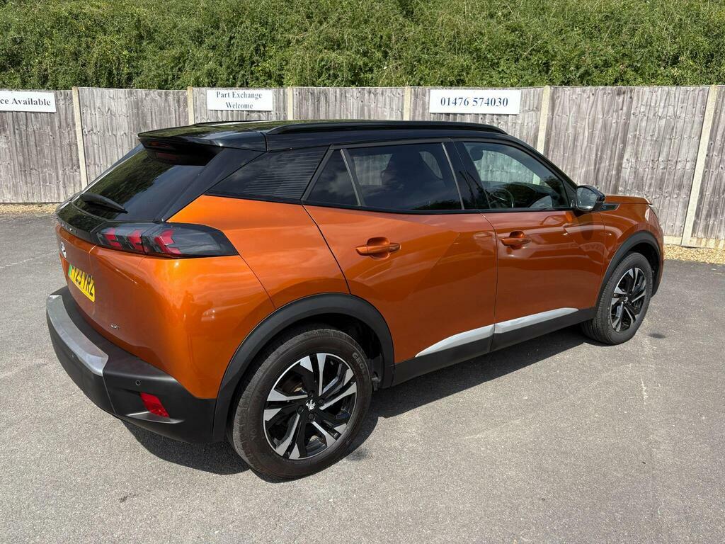 Peugeot e-2008 50Kwh Gt Orange #4
