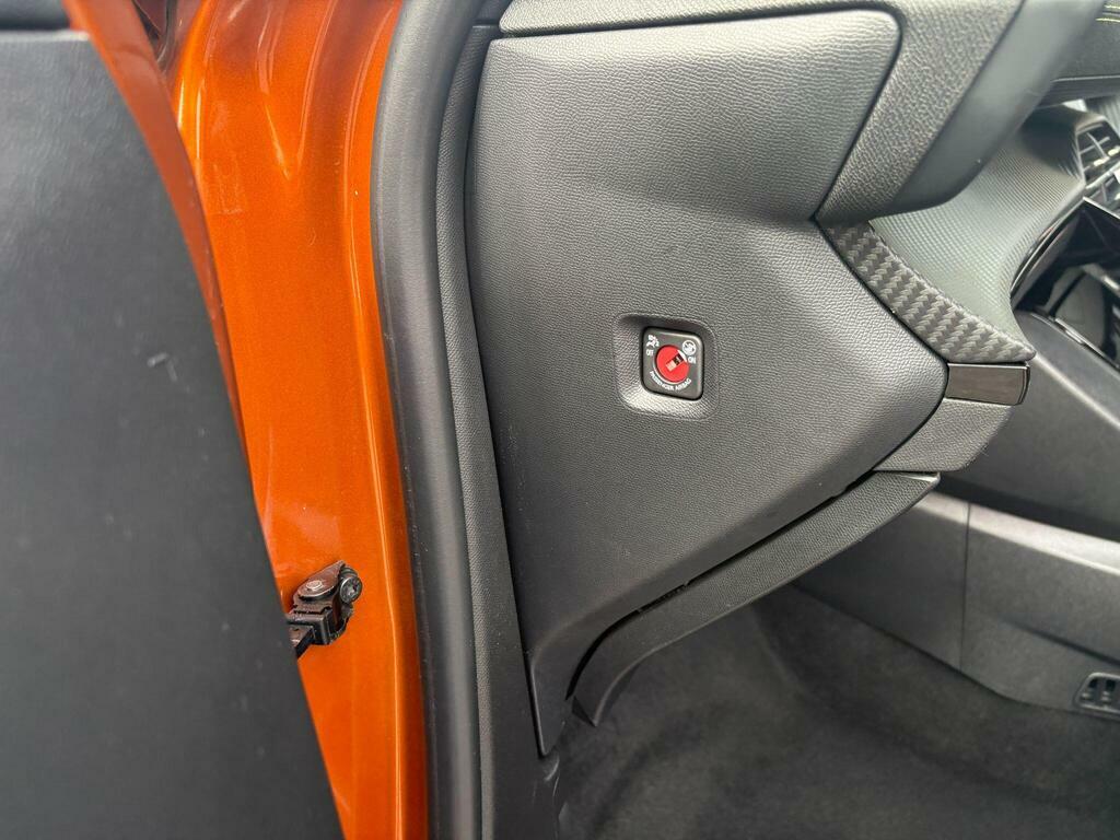 Peugeot e-2008 100Kw Gt 50Kwh Black #32