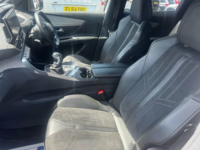 Peugeot 3008 Puretech Gt Suv MT21UWZ White #3