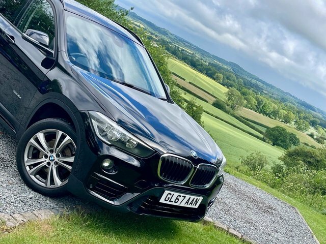 BMW X1 18D Sport Suv GL67AAN Black #2