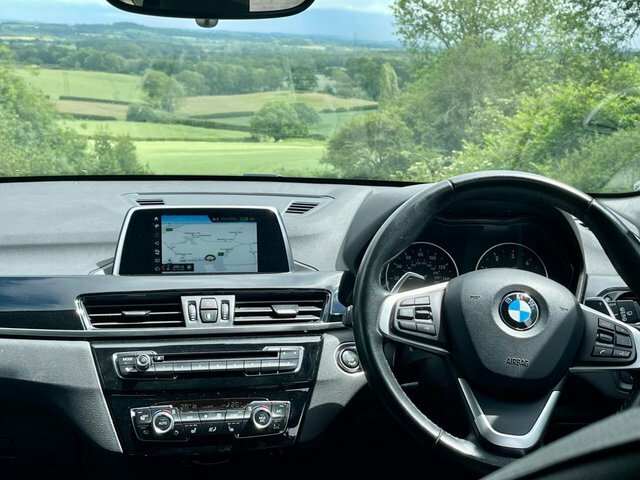 BMW X1 18D Sport Suv GL67AAN Black #4