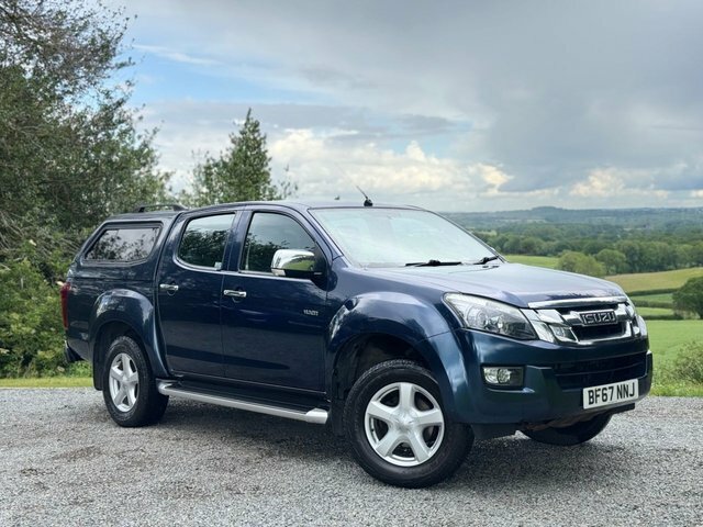 Isuzu D-Max Blade Black #14