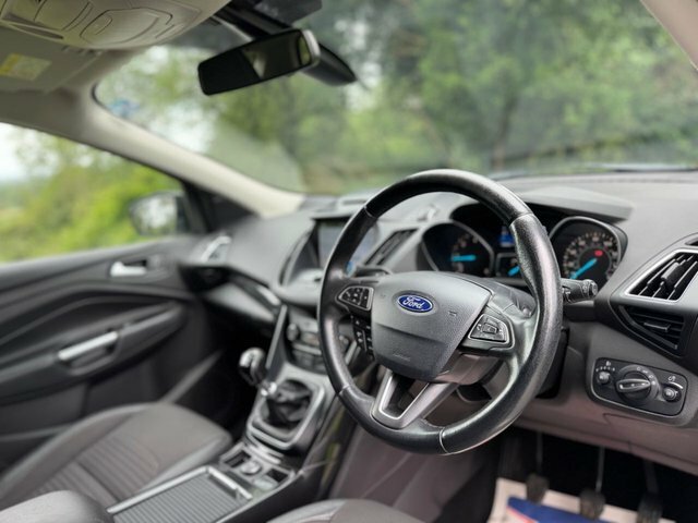 Ford Kuga Tdci Titanium Suv Grey #4