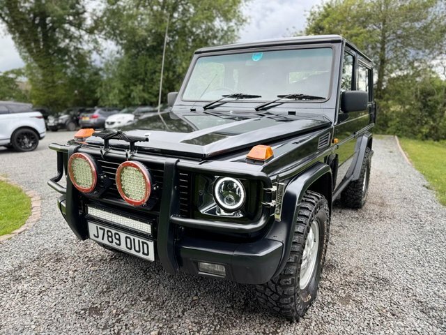 Mercedes-Benz G Class Wagon 300 Gds Black #5
