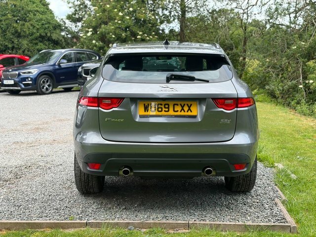 Jaguar F-Pace D240 Chequered Flag Suv Grey #6