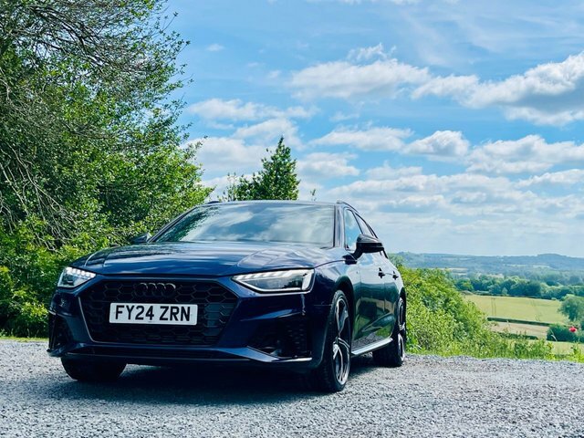 Audi A4 Avant Tfsi 40 Black Edition Blue #3
