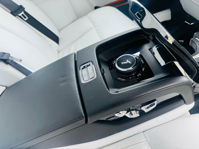 Rolls-Royce Phantom Saloon Black #19