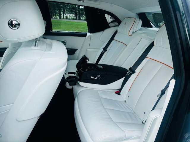 Rolls-Royce Phantom V12 Saloon JR59 Green #4