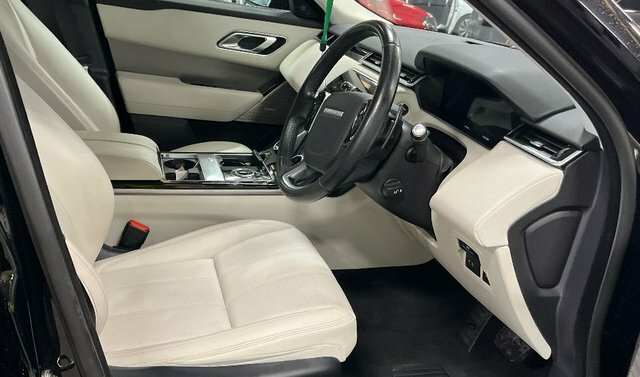 Land Rover Range Rover Velar D180 Se Suv Black #4
