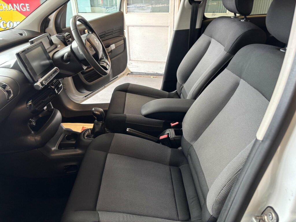 Citroen C4 Cactus 1.2 Puretech 110 Flair Blue #18