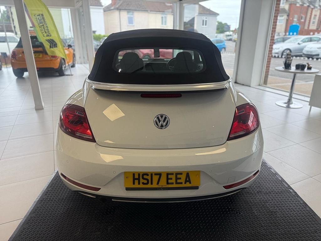 Volkswagen Beetle 1.2 Tsi Bluemotion Tech Design Cabriolet Petro White #6