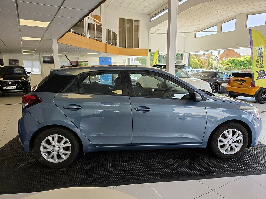 Hyundai I20 1.2 Blue Drive Se Hatchback Euro Blue #6