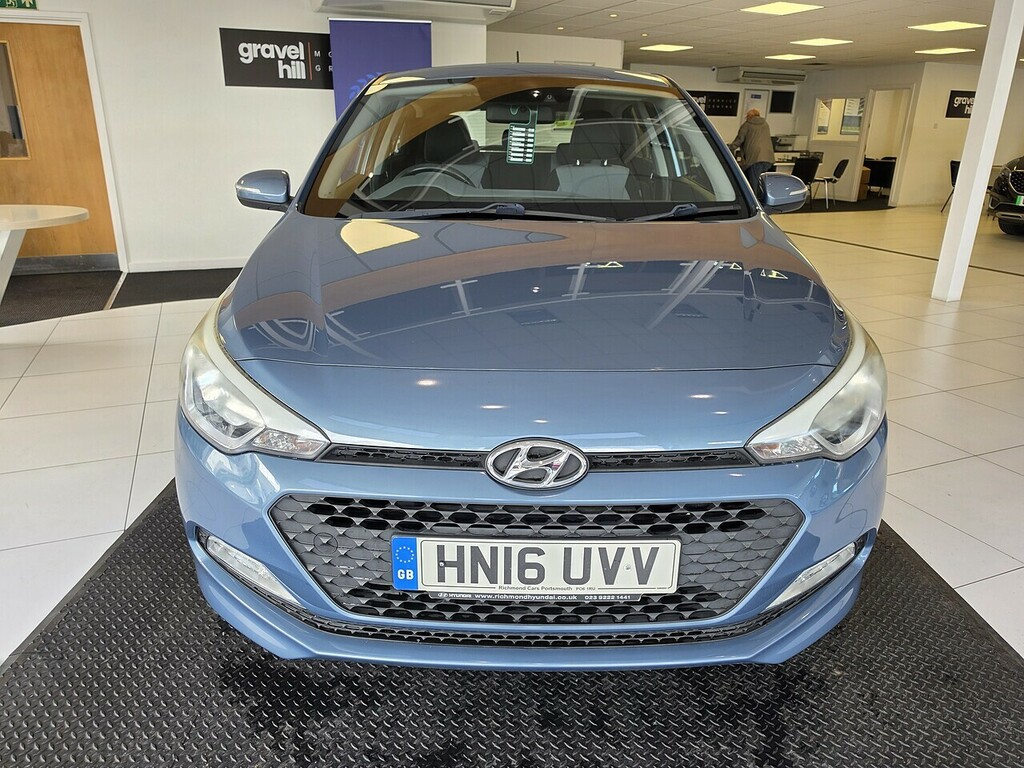 Hyundai I20 1.2 Blue Drive Se Hatchback Euro Blue