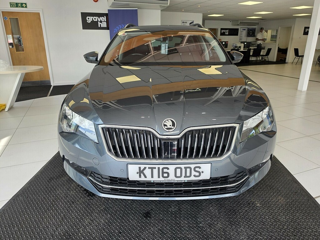 Skoda Superb 2.0 Tdi Se Business Estate Dsg Euro 6 Grey #2