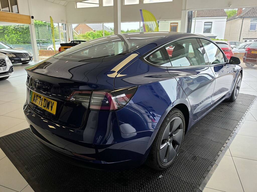 Tesla Model 3 Model 3 Standard Range Plus Saloon Elect AF71DWV Blue #6