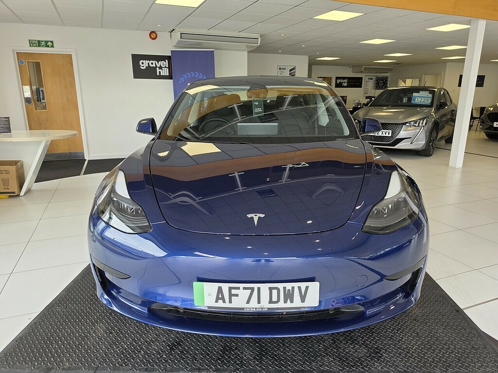 Tesla Model 3 Model 3 Standard Range Plus Saloon Elect Blue