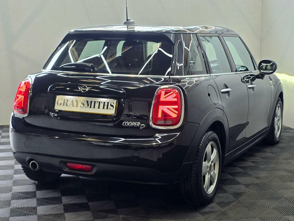 Mini Hatch 1.5 Cooper D Euro 6 Ss YH18NDF Black #6