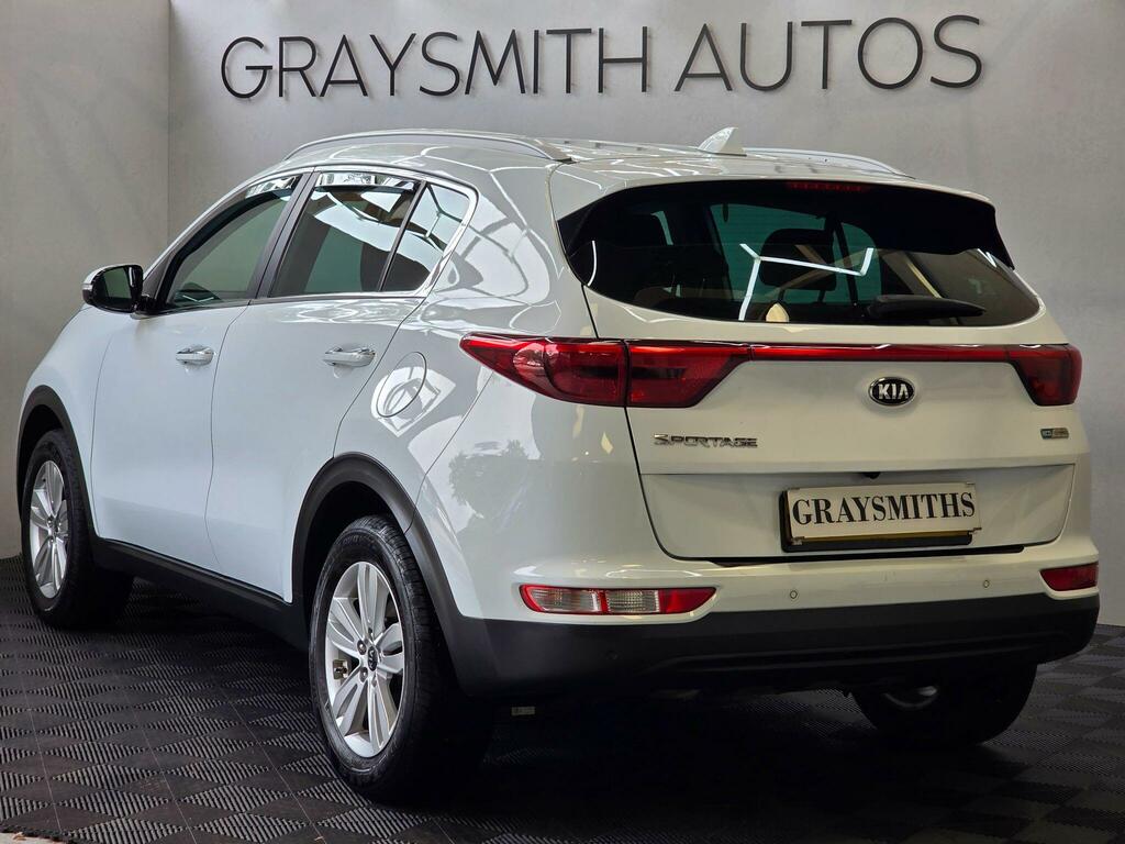 Kia Sportage 1.6 Gdi 2 Euro 6 Ss ML18CRK White #2