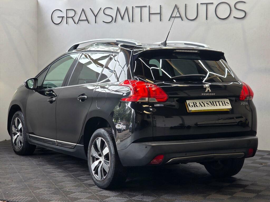 Peugeot 2008 Allure Black #2