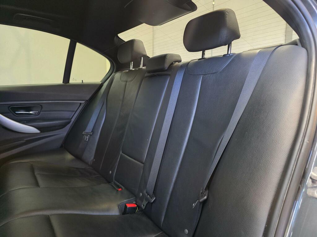 BMW 3 Series 320D Luxury Step Blue #33