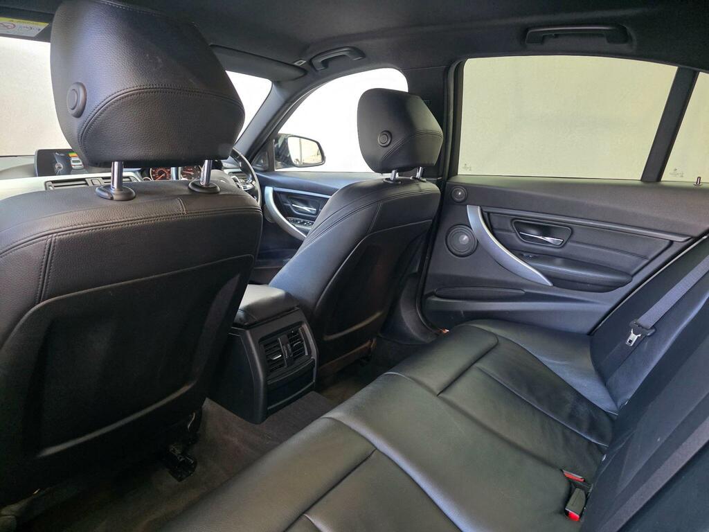 BMW 3 Series 320D Luxury Step Blue #32