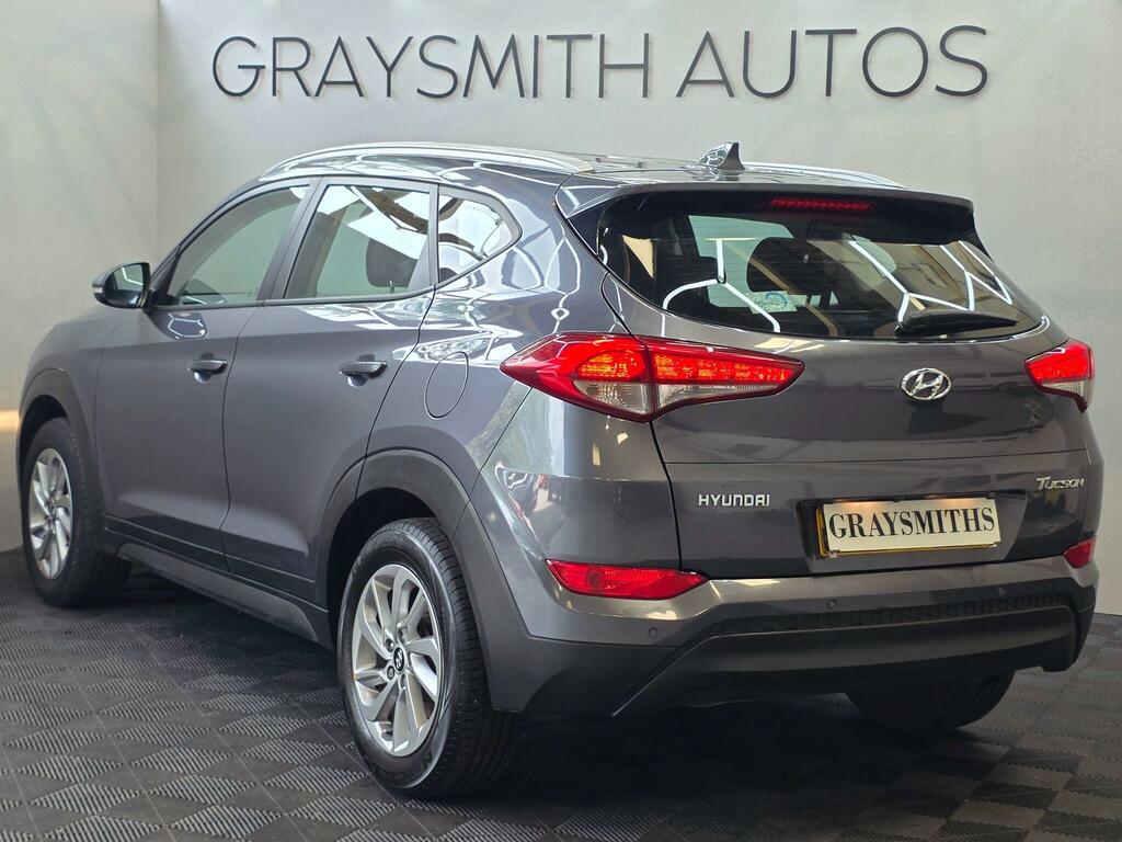 Hyundai Tucson 1.7 Crdi Blue Drive Se Nav Euro 6 Ss MK17YCN Grey #2