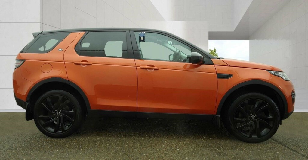 Land Rover Discovery Sport Black Hse Td4 4Wd Orange #3