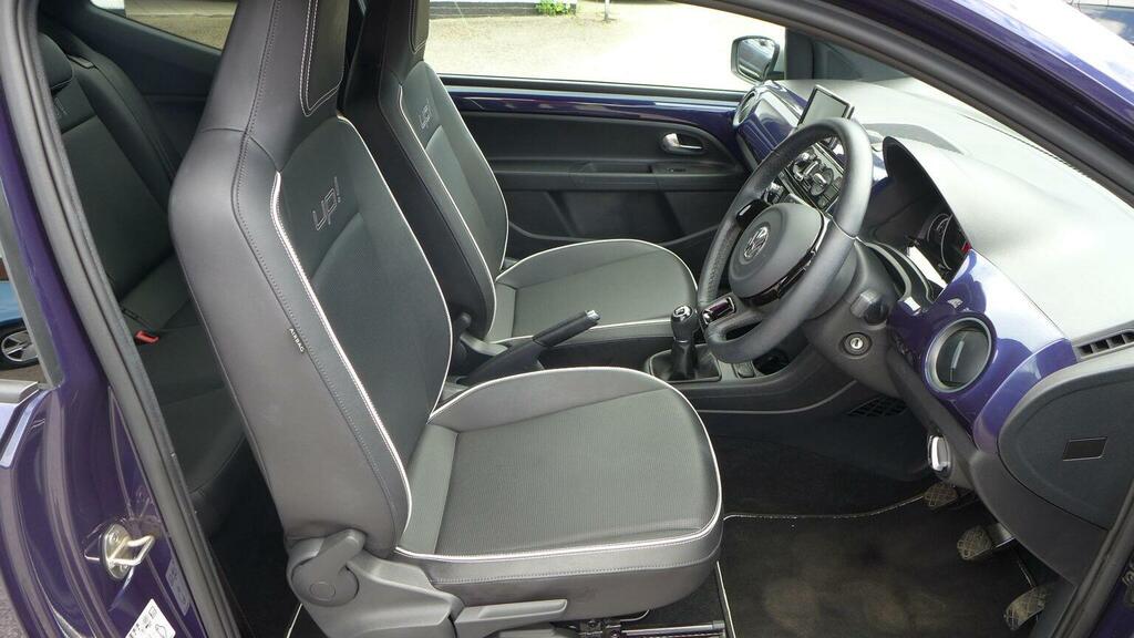 Volkswagen Up Up By Beats Black #70