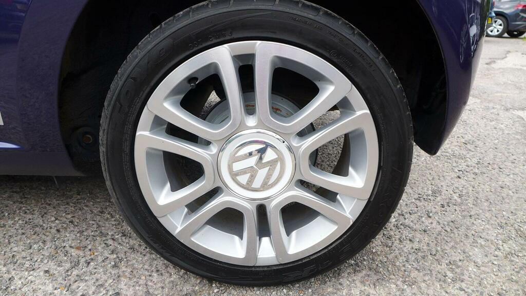 Volkswagen Up Up By Beats Black #10