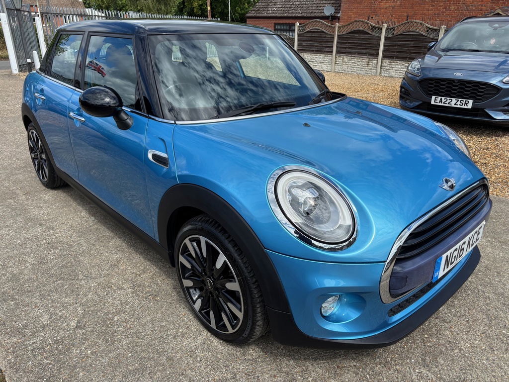 Mini Hatch 1.5 Cooper D Euro 6 S S NG16KCE Blue
