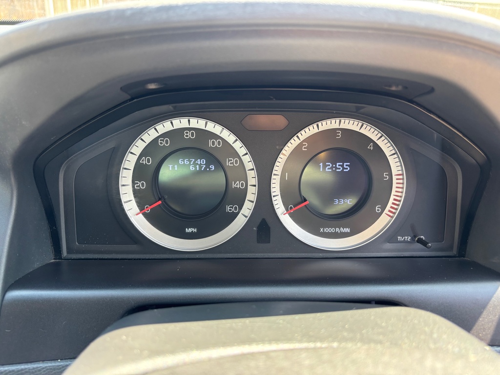 Volvo XC60 Xc60 Se Luxury Awd D5 Black #18