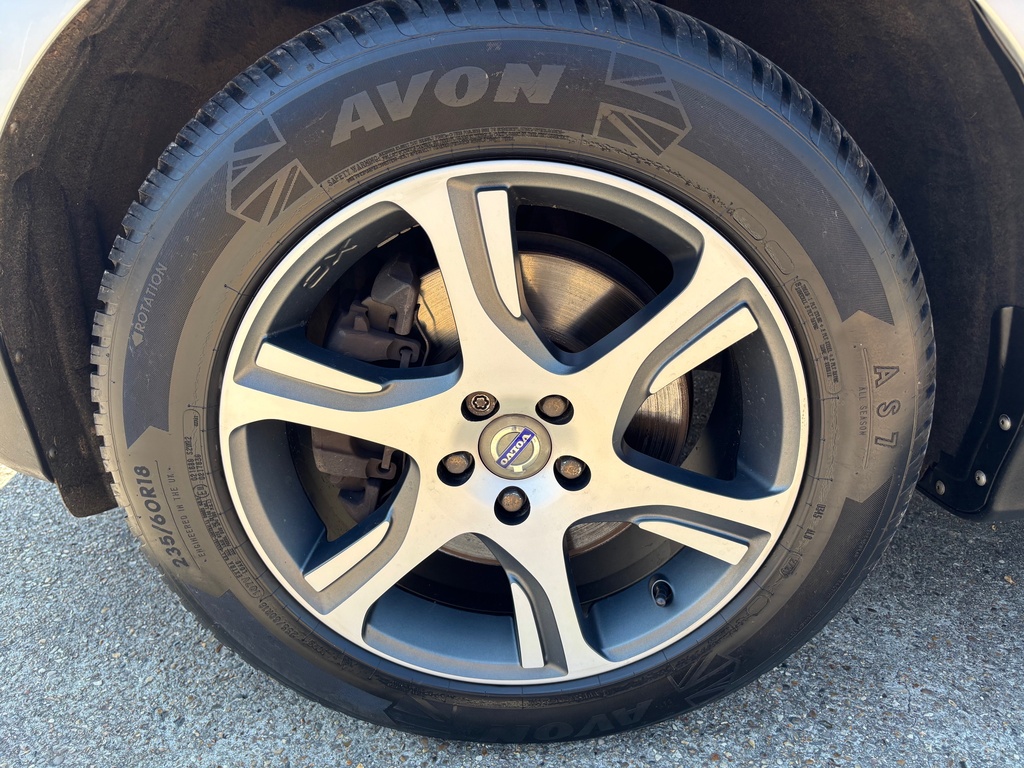 Volvo XC60 Xc60 Se Luxury Awd D5 Black #10