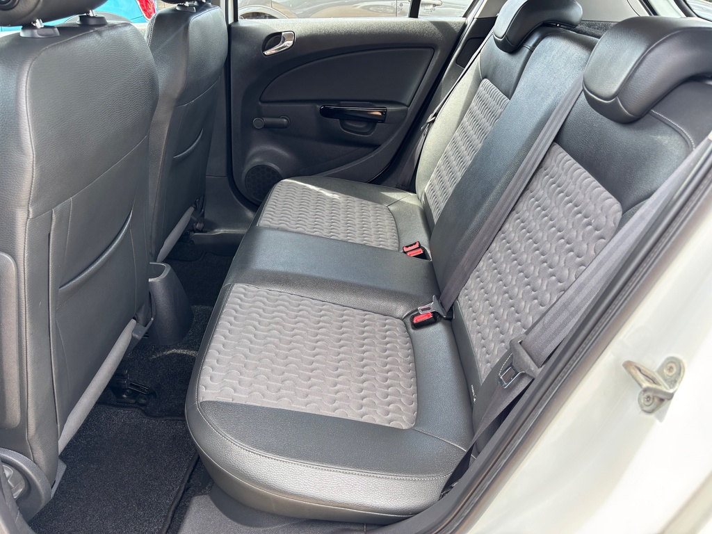 Vauxhall Corsa Se Blue #15